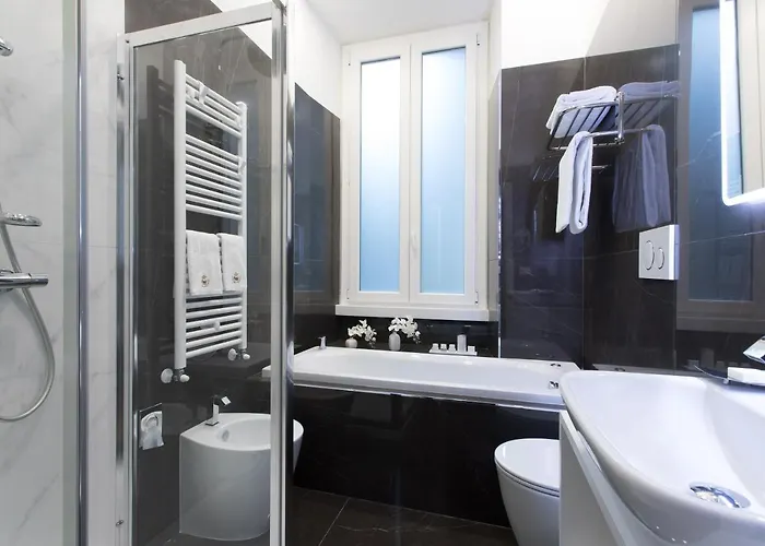 Гостевой дом Relais De L'opera Luxury 4*